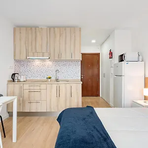 Estudios Larios 9 Málaga